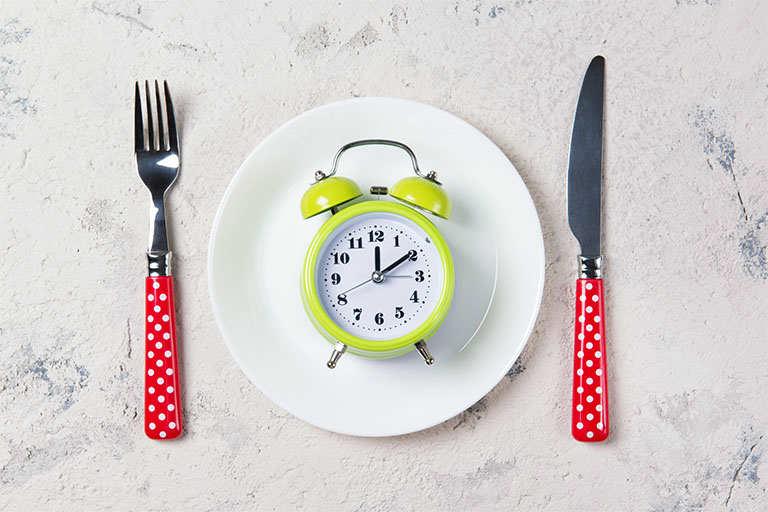 Can’t Lose Weight? It’s The Time of Day You’re Eating